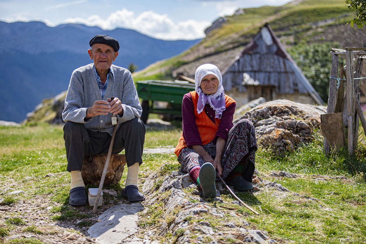 Bosna Hersek’te teknolojiden uzak, doğasıyla öne çıkan dağ köyü: Lukomir