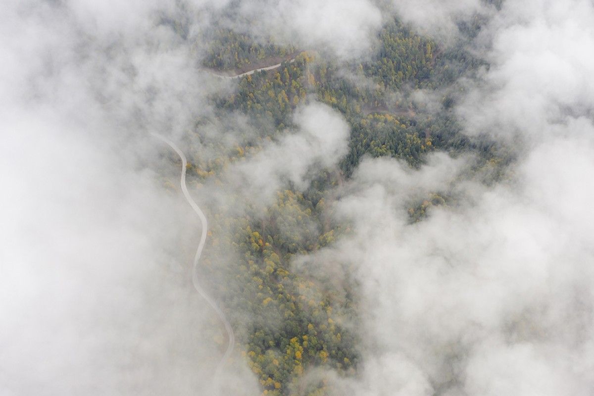 Sisle kaplanan Yedigöller yolu dronla görüntülendi