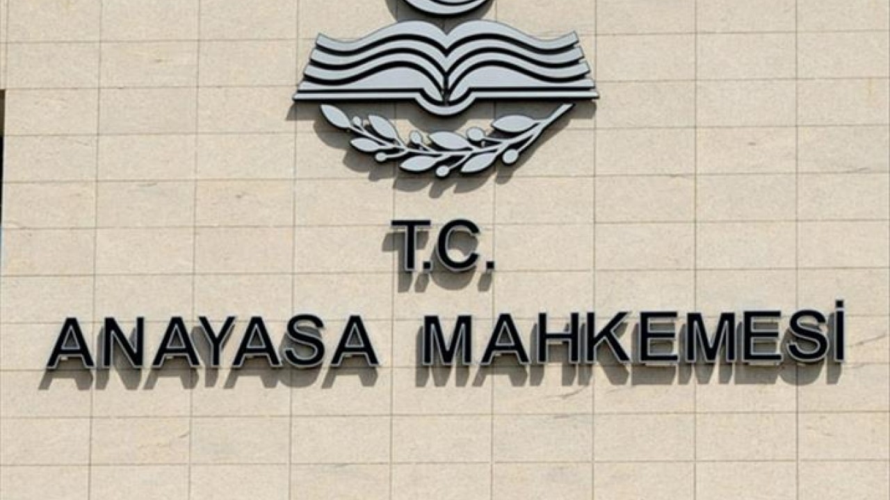 AYM, Basın İlan Kurumu tarafından ilan ve reklamların kesilmesine ilişkin düzenlemeyi iptal etti