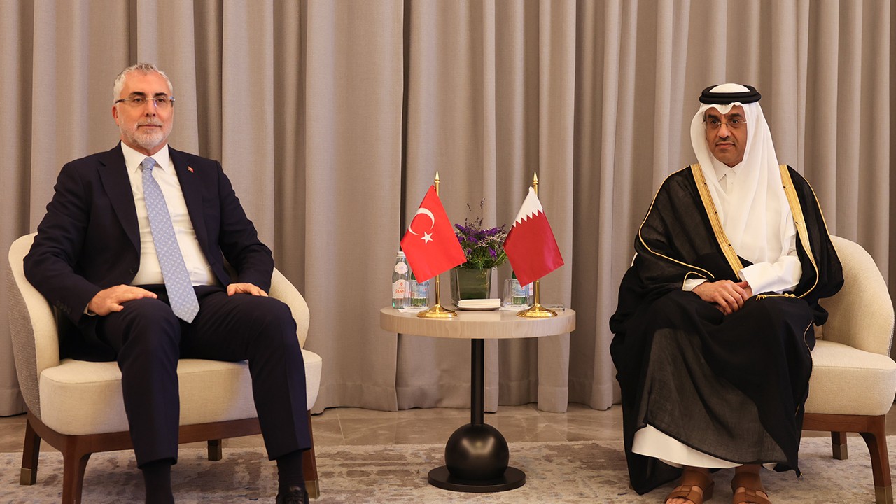 Bakan Işıkhan, Katarlı mevkidaşı Al Marri ile görüştü