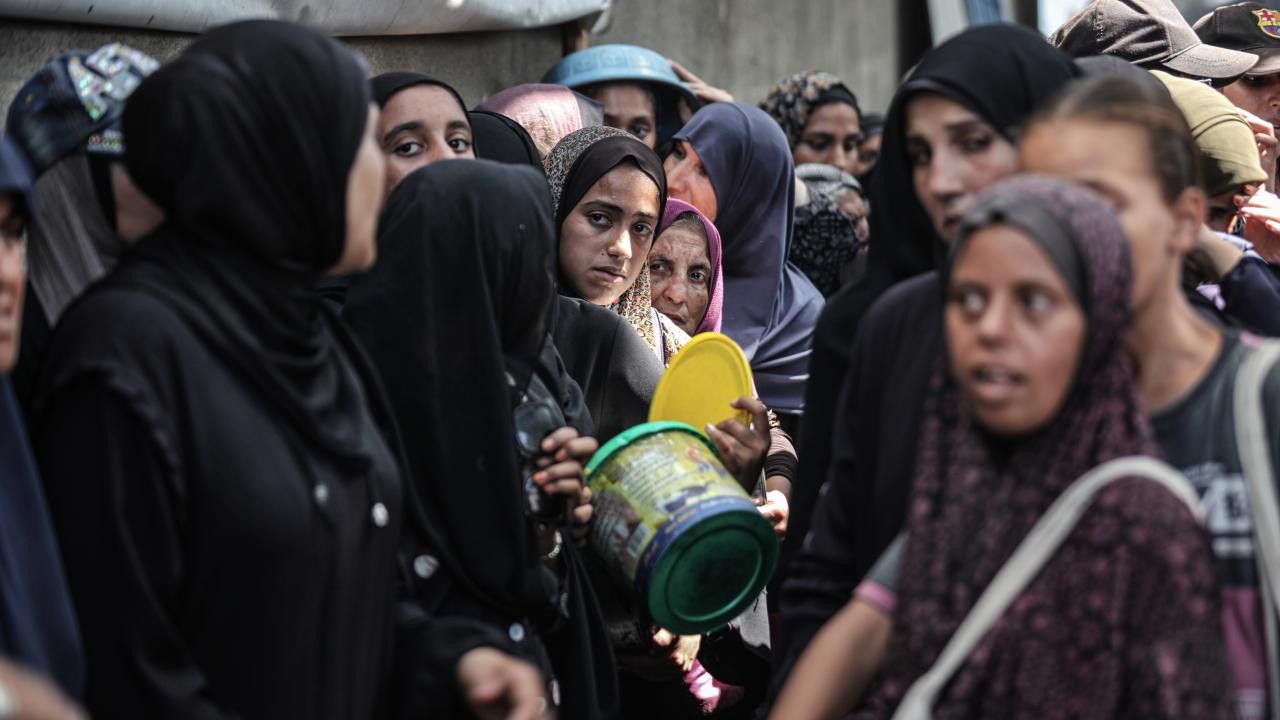 BM: Gazze'de 1 milyondan fazla kadın ve kız çocuğu gıdaya ihtiyaç duyuyor