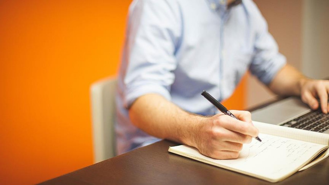 Kamu personeline gelecek yıl 4,9 trilyon lira ödeme yapılacak