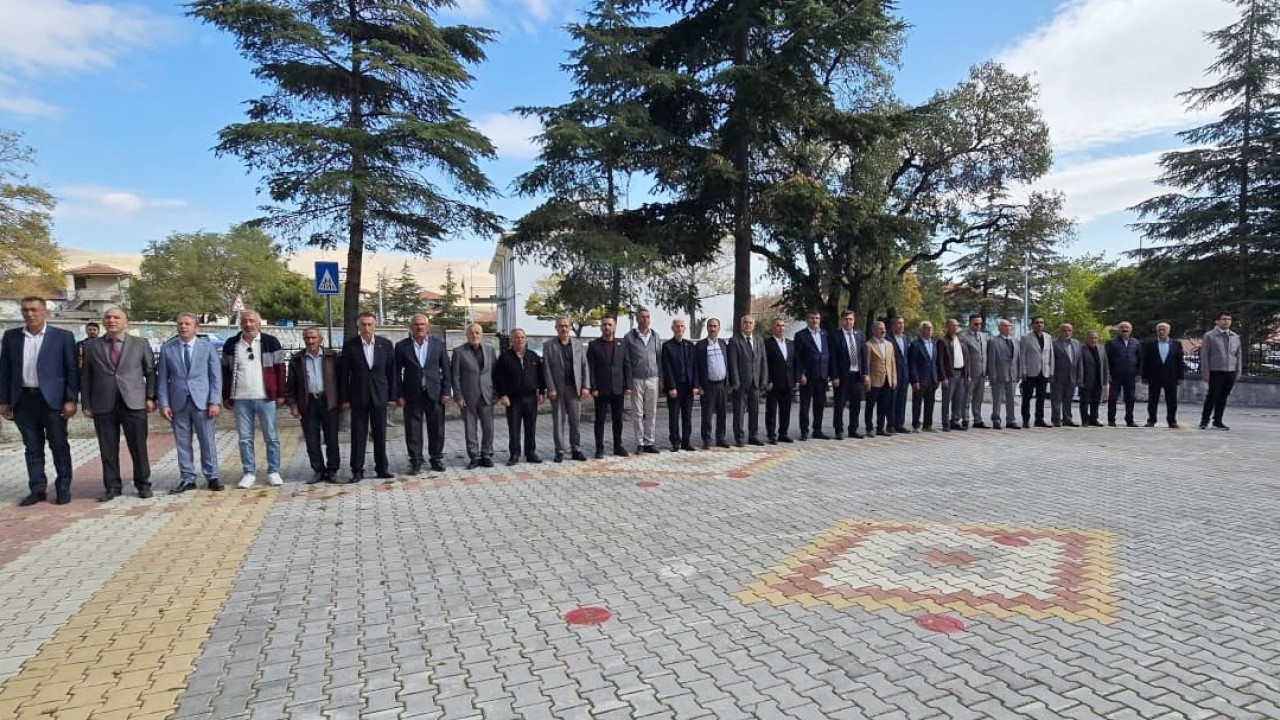 Yunak’ta 19 Ekim Muhtarlar Günü kutlandı