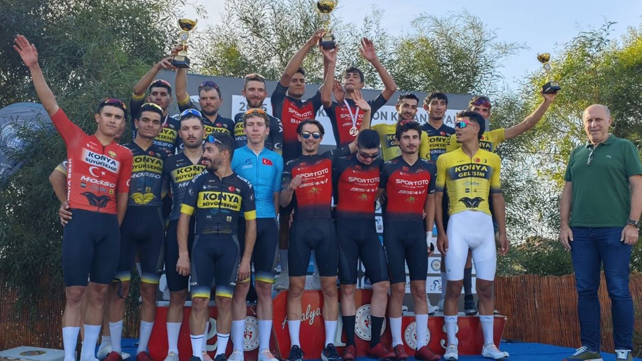 Büyükşehirli pedallar sezonu 7 madalya ile noktaladı