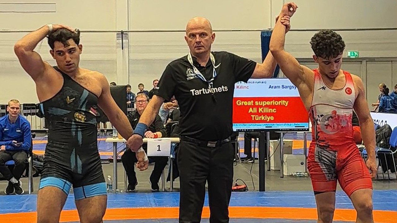 Ali Kılınç'tan Estonya'da gümüş madalya