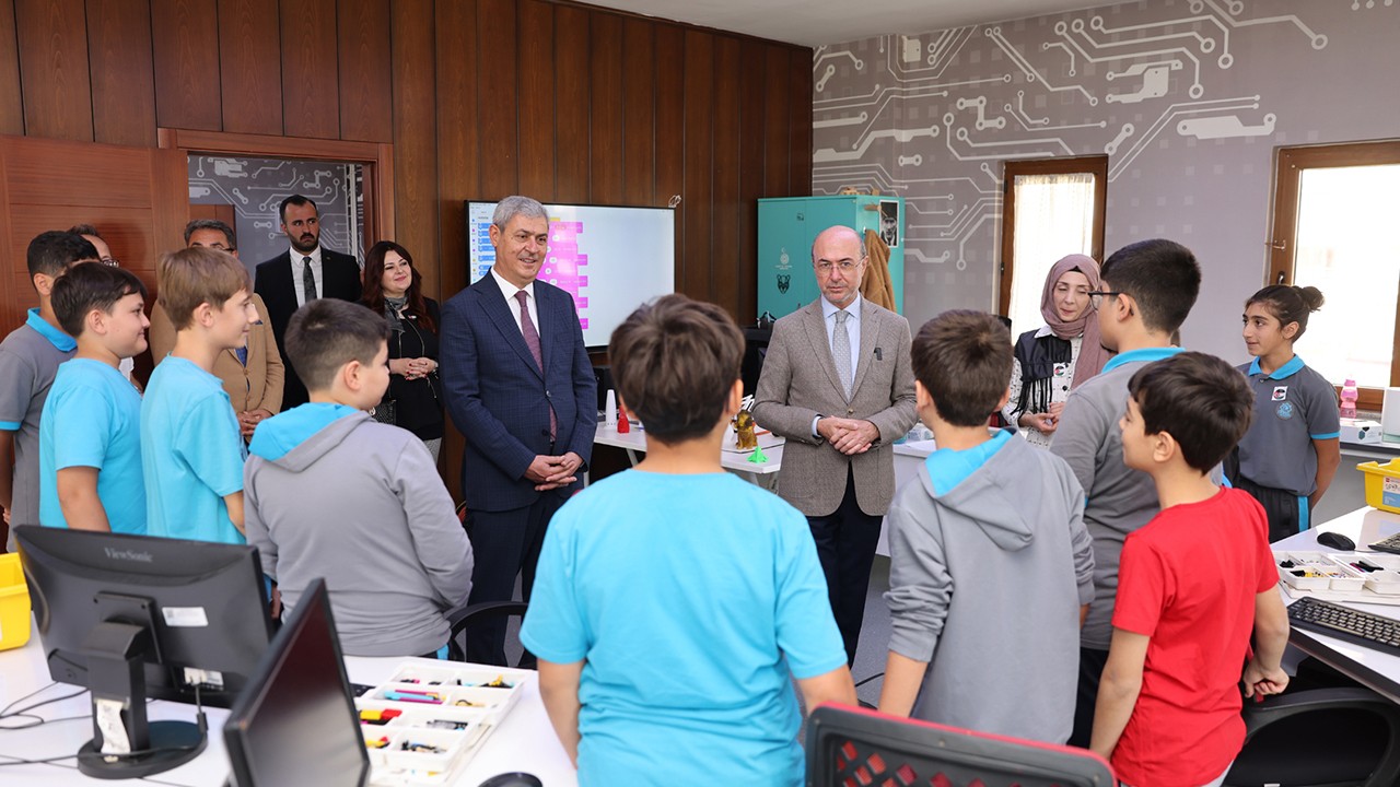 Başkan Pekyatırmacı'dan okul dışı öğrenme ortamlarına ziyaret