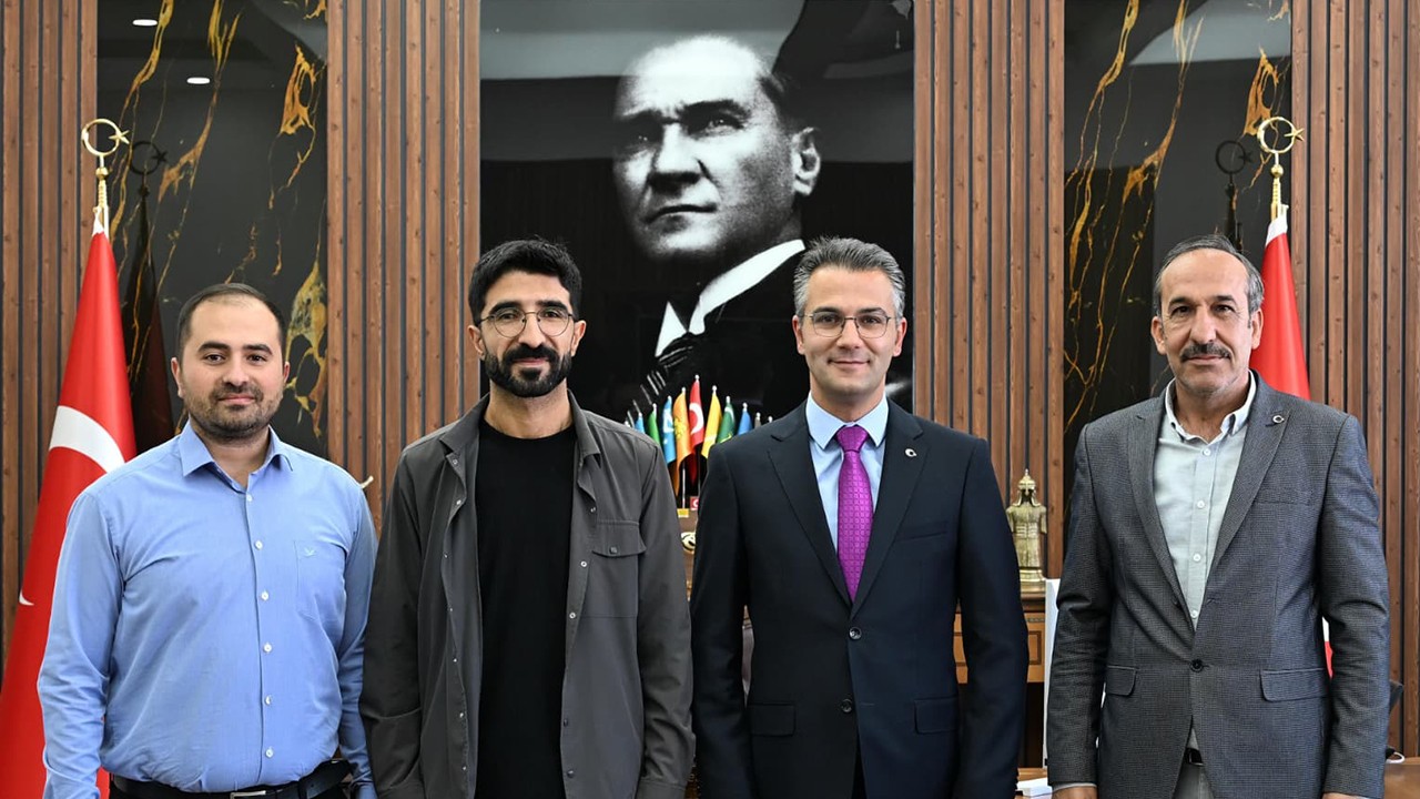 Kulu kaymakamı Canpolat 'a ilçedeki yerel basın mensuplarından ziyaret