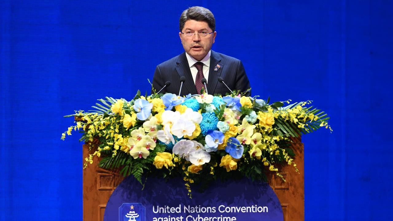 Bakan Tunç: Türkiye'de hukuk alanındaki dijitalleşmeyi derinleştirmekte kararlıyız