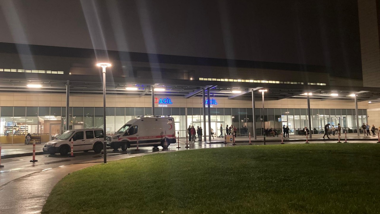 Kayıp olarak aranıyorlardı: Parkta baygın bulunan 2 kız çocuğundan 1'i hayatını kaybetti