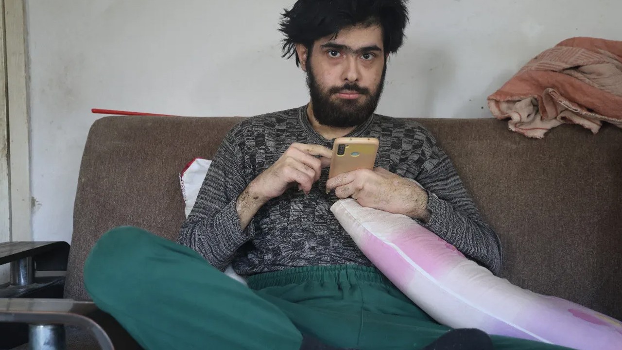 Yıllarca dışarı çıkmayan Barış'ın anksiyete ve depresyon sorunu olduğu ortaya çıktı