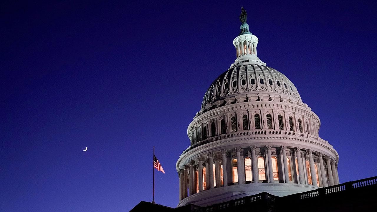 ABD'de federal çalışanlardan "hükümet kapanmasını sonlandırın" çağrısı