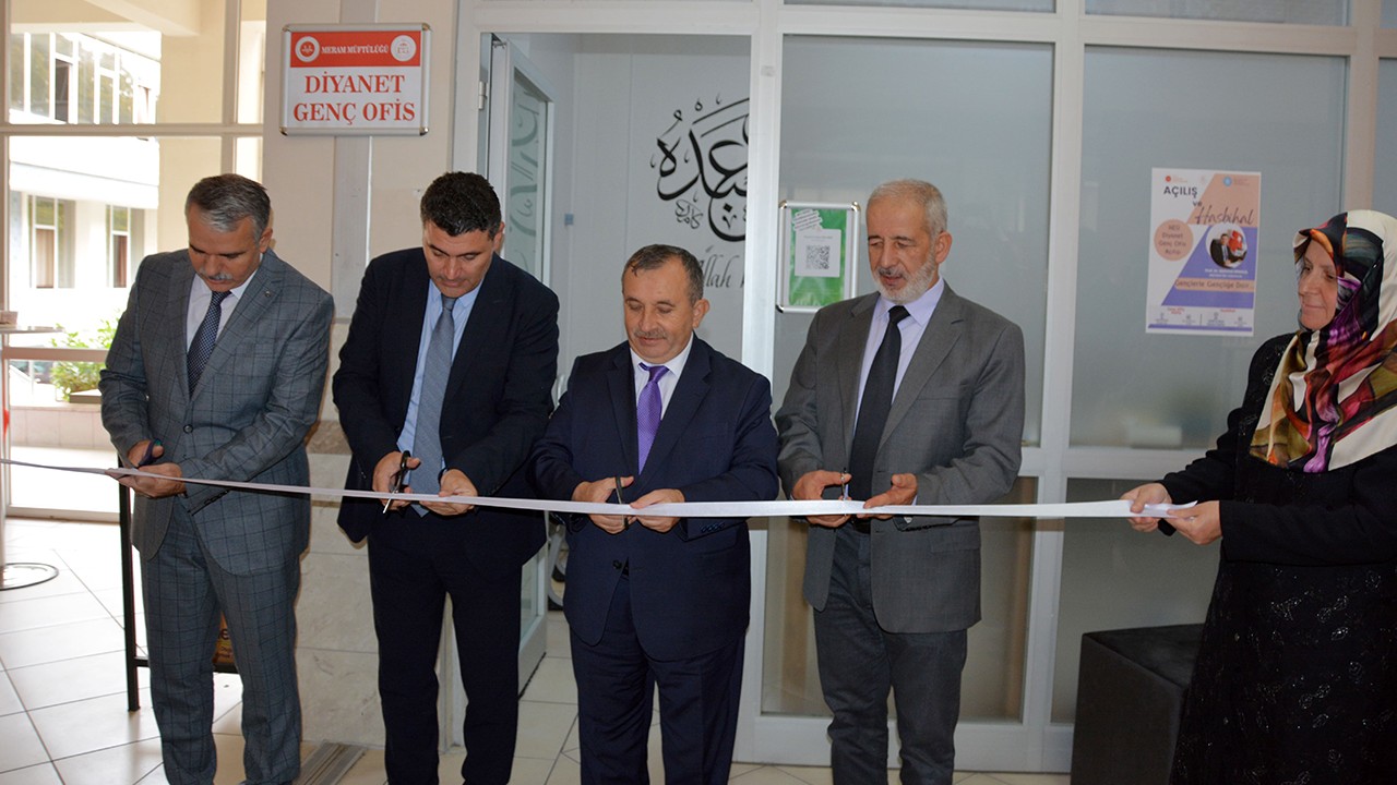 “NEÜ Diyanet Genç Ofis Açılışı ve Hasbihal” programı gerçekleştirildi
