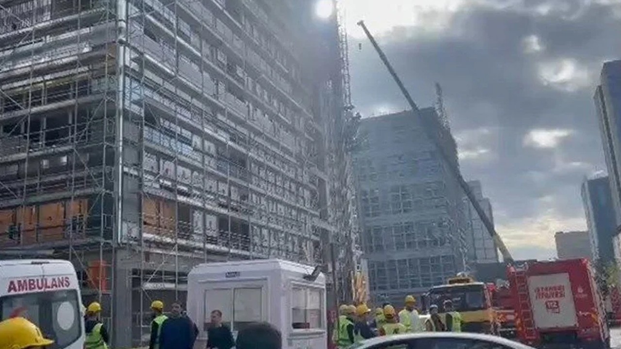 İnşaatta yük asansörü düştü: Yaralılar var