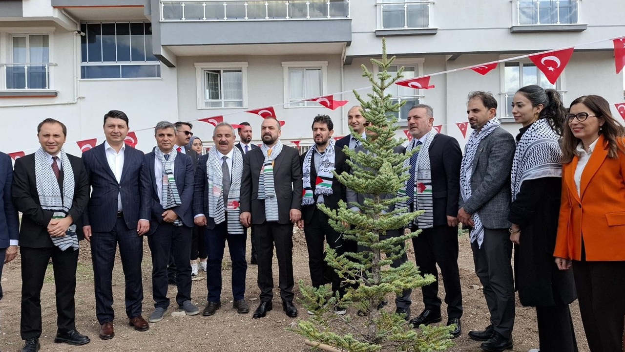 TÜBAF'tan Filistinli şehit gazeteciler anısına Sincan'da fidanlık