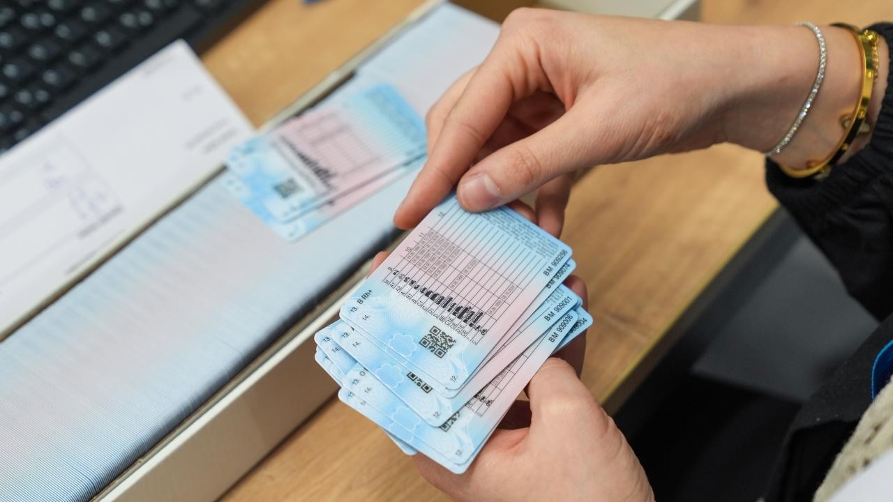 Son bir haftada 115 bin 135 kişi ehliyetini yeniledi