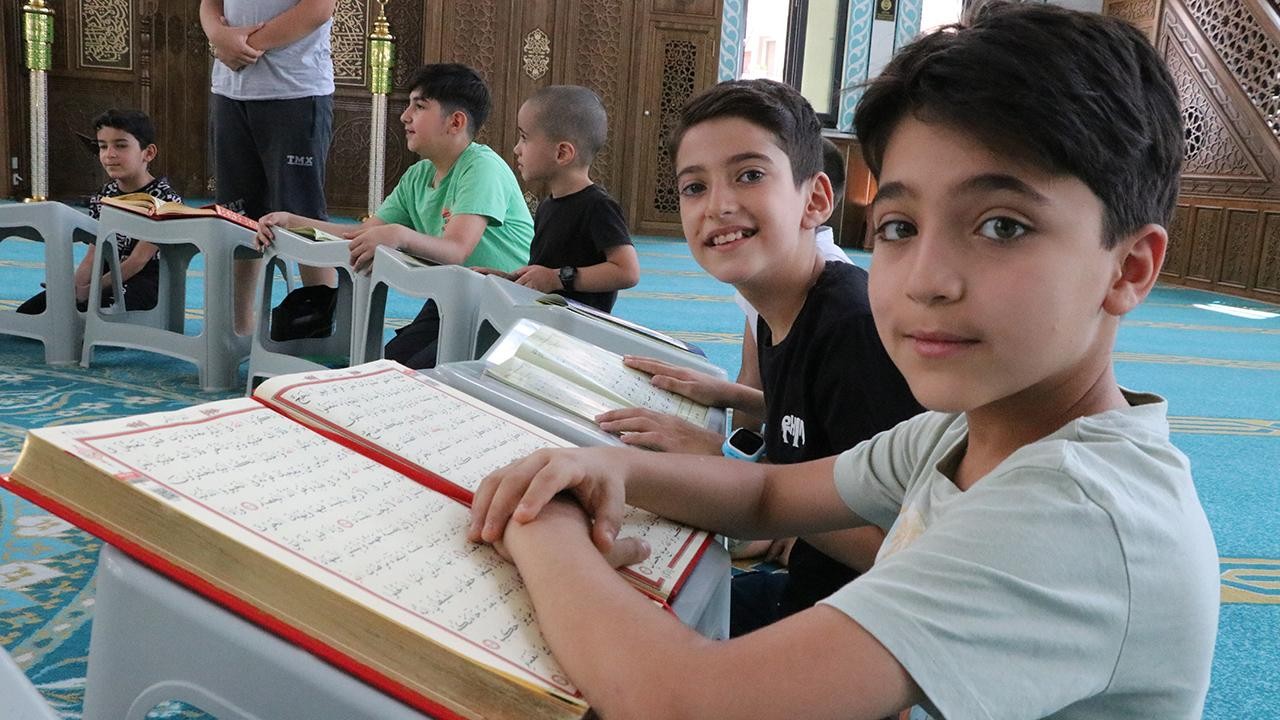 Yaz Kur'an kurslarında bu yıl 2,5 milyondan fazla çocuğa eğitim verildi