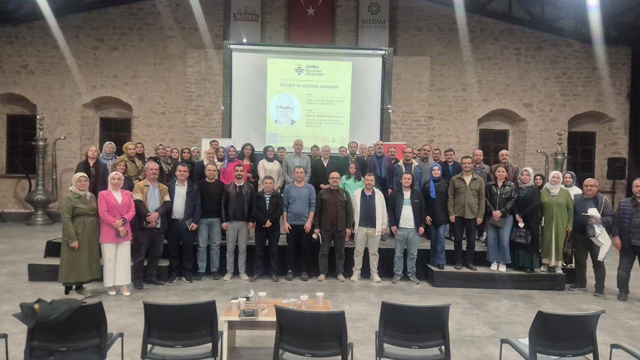 Konya Öğretmen Akademilerinde ilk ders işlendi