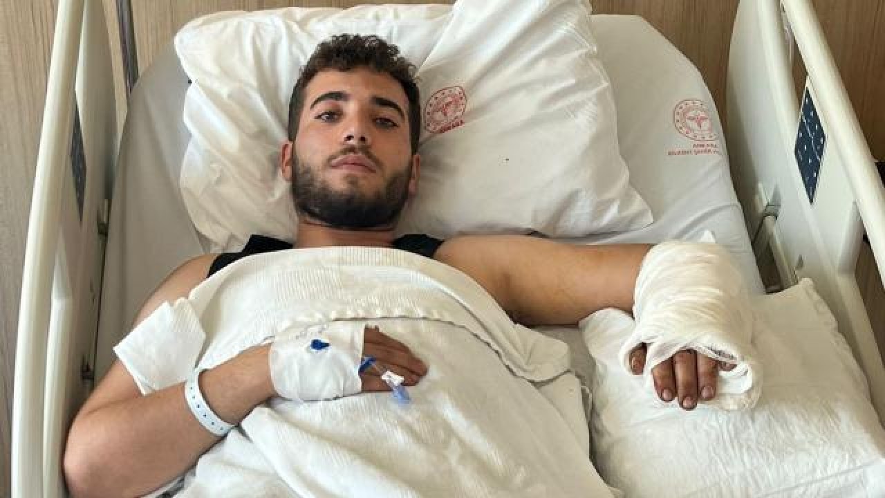 Köpek saldıran gencin kolunda doku ölmesi oluştu