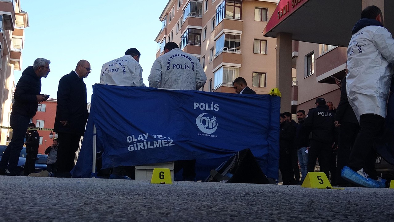 Cezaevinden izinli çıktı, daha önce bıçakladığı kadını öldürdü