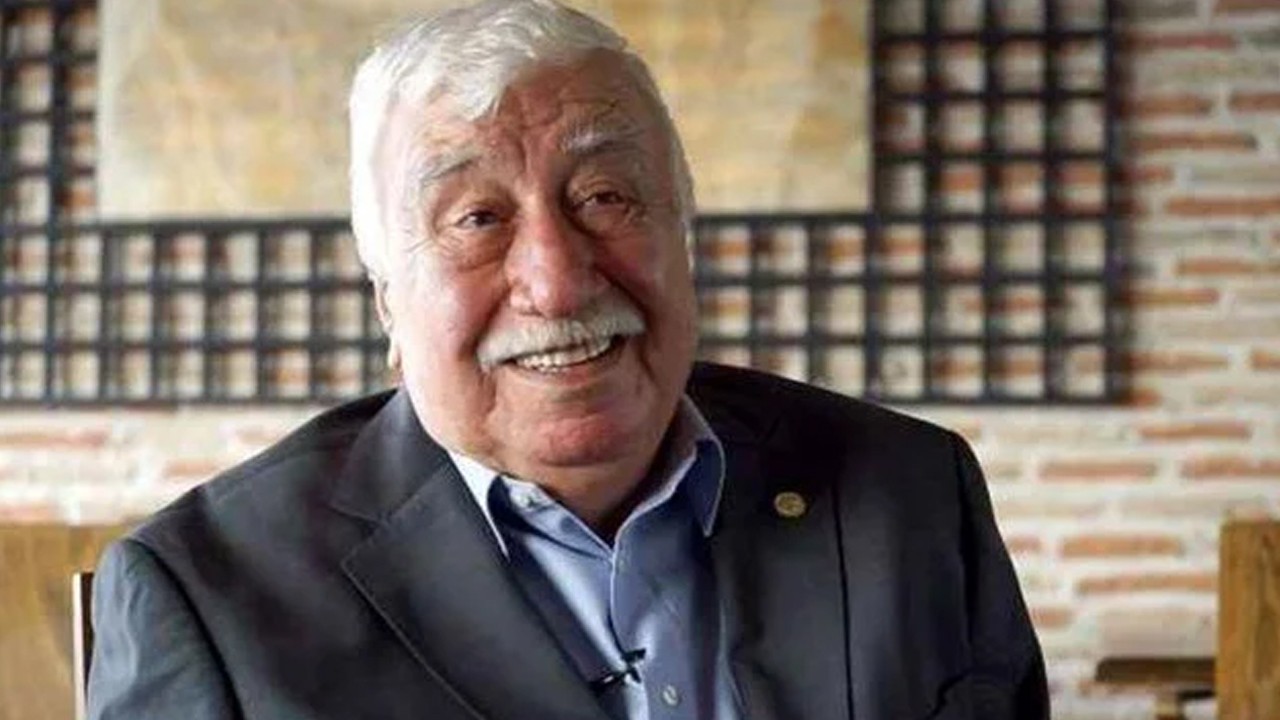 Usta oyuncu Ahmet Gülhan hayatını kaybetti