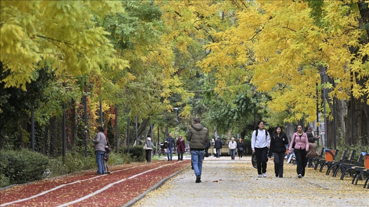 Bu hafta yurt genelinde sıcaklıklar mevsim normallerinin üzerinde seyredecek