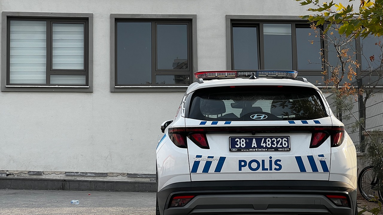 Sucuk festivali sonrası rahatsızlanan öğrenci ve öğretmen 80 kişi hastaneye başvurdu