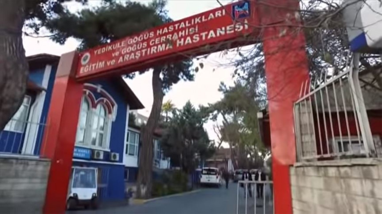 Hastaları haraca bağlamışlar. Doçent bıçak parası, eşi de komisyon almış