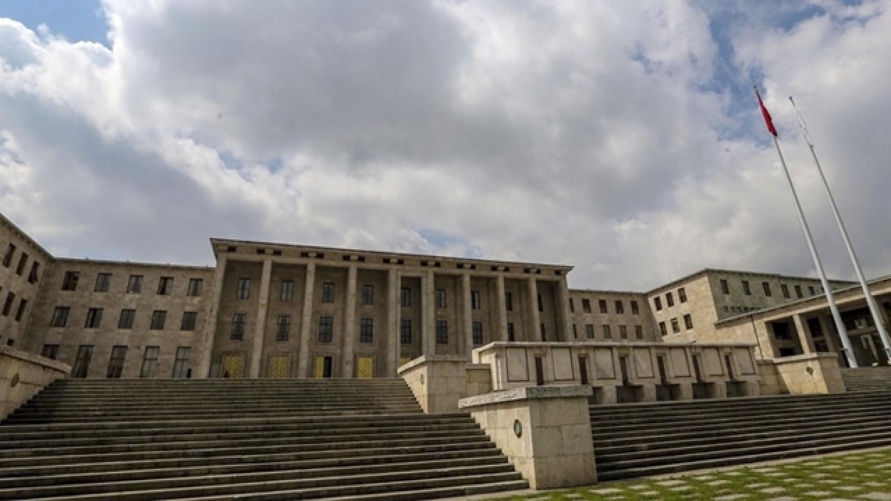 TBMM yoğun mesaisine devam edecek