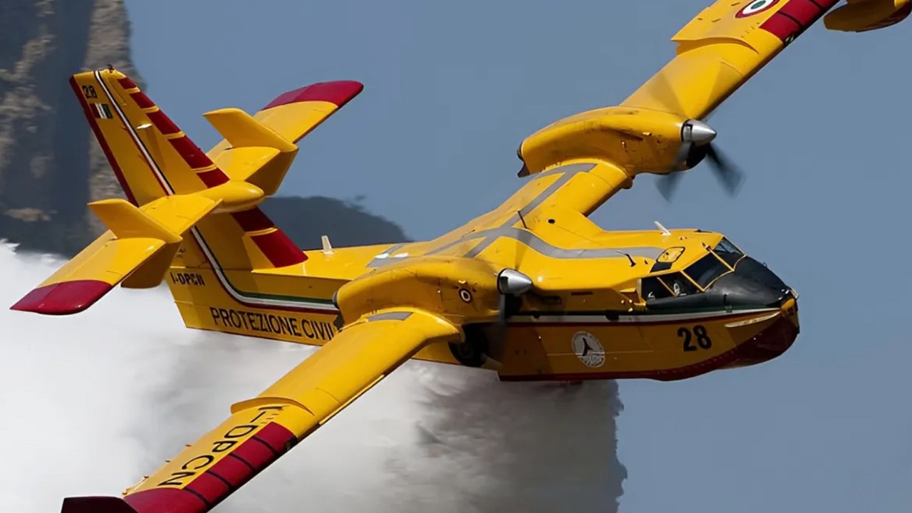 Orman Genel Müdürlüğüne ait yangın söndürme uçağı ile irtibat kesildi