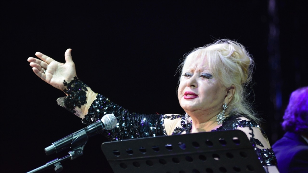 Türk sanat müziğinin güçlü sesi: Muazzez Abacı