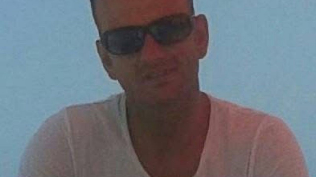 Aniden rahatsızlanan öğretmen hayatını kaybetti