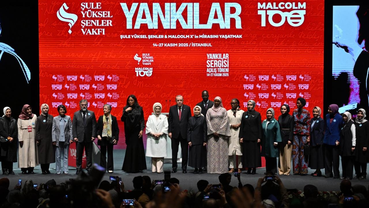 Emine Erdoğan'dan "Yankılar" sergisi paylaşımı