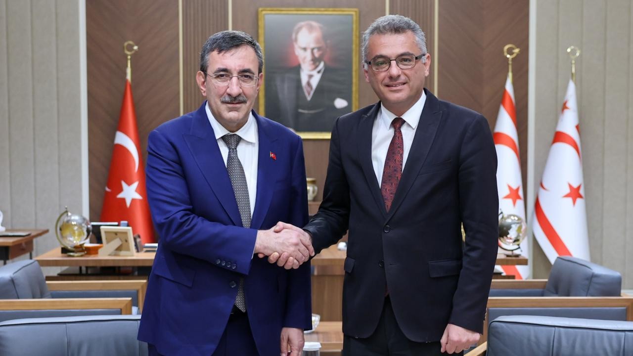 KKTC Cumhurbaşkanı Erhürman, Cumhurbaşkanı Yardımcısı Yılmaz'ı kabul etti