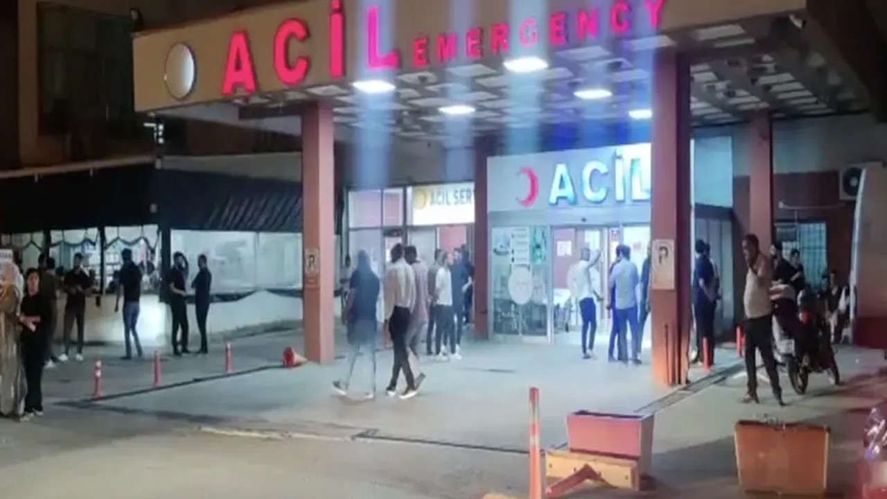 Tartıştığı kişiyi baltayla öldürdü