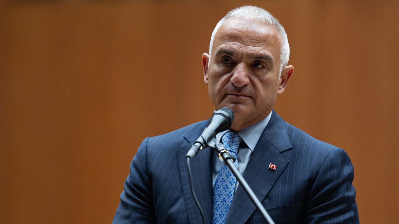 Kültür ve Turizm Bakanı Ersoy, Sezai Karakoç'u andı