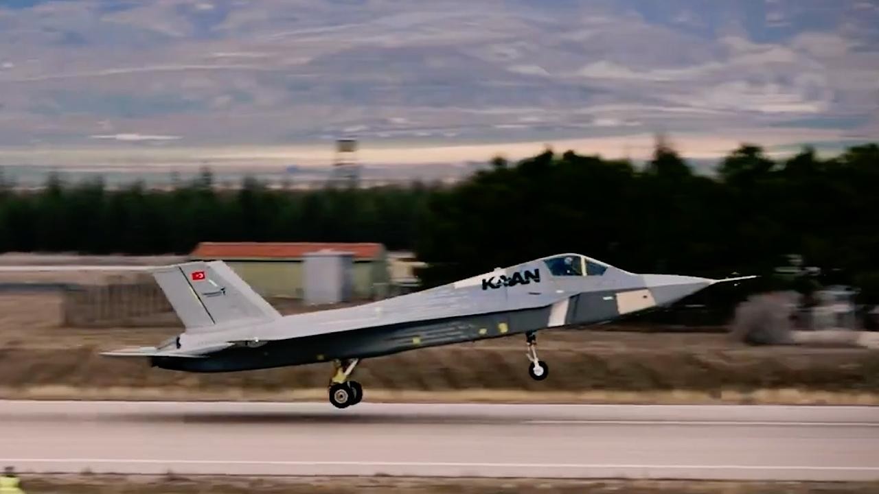 Bakan Güler'den Milli Muharip Uçak KAAN açıklaması