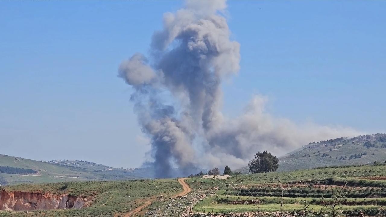 İşgalci İsrail ordusu, Lübnan'ın güneyinde 2 beldeye daha saldırı tehdidinde bulundu