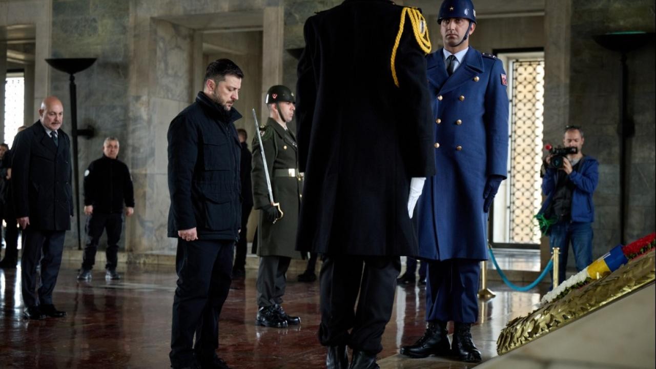 Ukrayna Devlet Başkanı Zelensky, Anıtkabir'i ziyaret etti