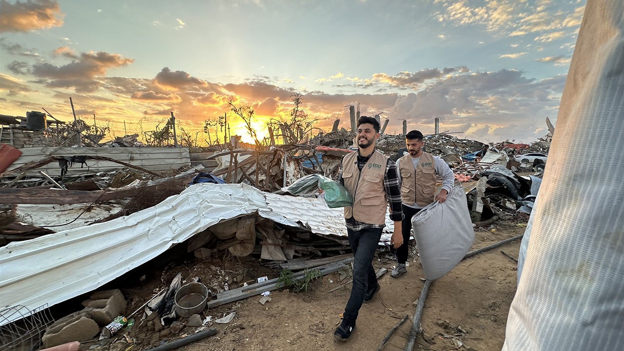 İDDEF, Gazze’ye kış yardımlarını artırdı