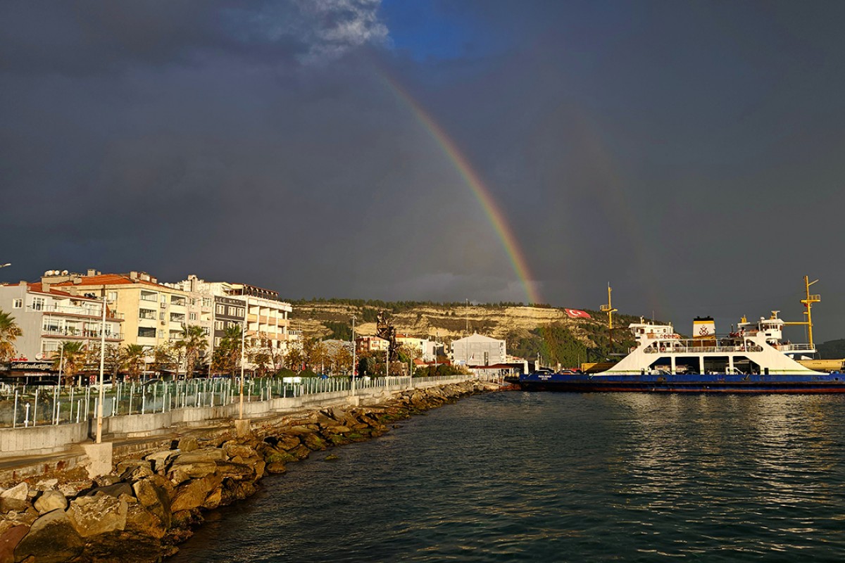 Çanakkale’de gökkuşağı