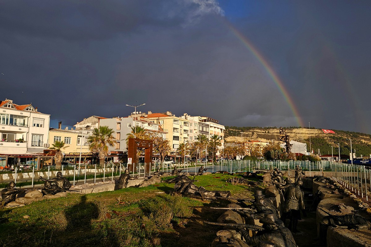 Çanakkale’de gökkuşağı