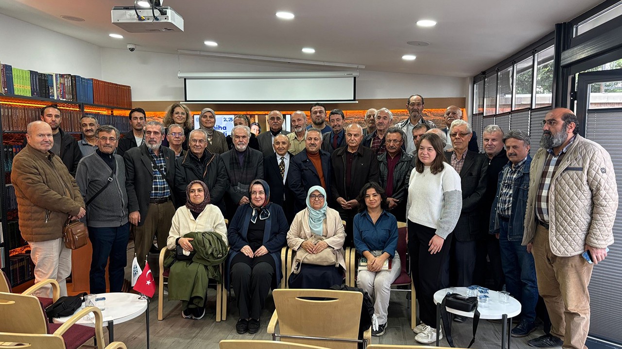 Kendileri için yaşamadılar: TYB Konya Şubesinde Ayverdiler konuşuldu