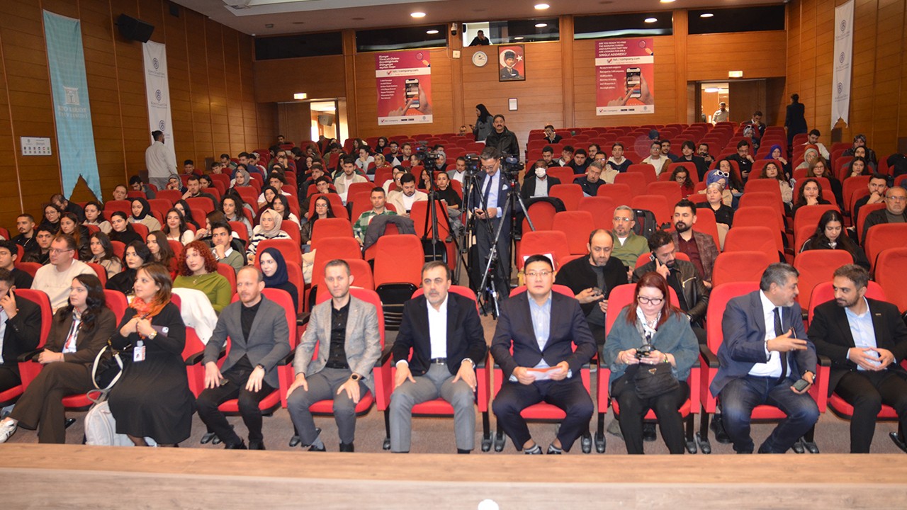 Konya'da üreticilere e-ihracat eğitimi verildi