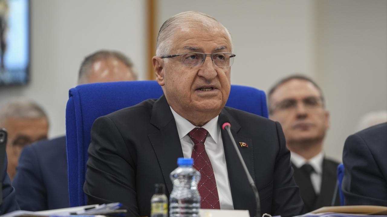 Bakan Güler: Terörle mücadelemiz tavizsiz bir şekilde devam etmektedir