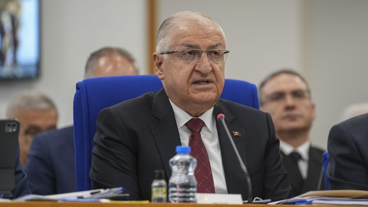 Bakan Güler: Askeri hastanelerin açılması için çok yoğun bir çalışma var