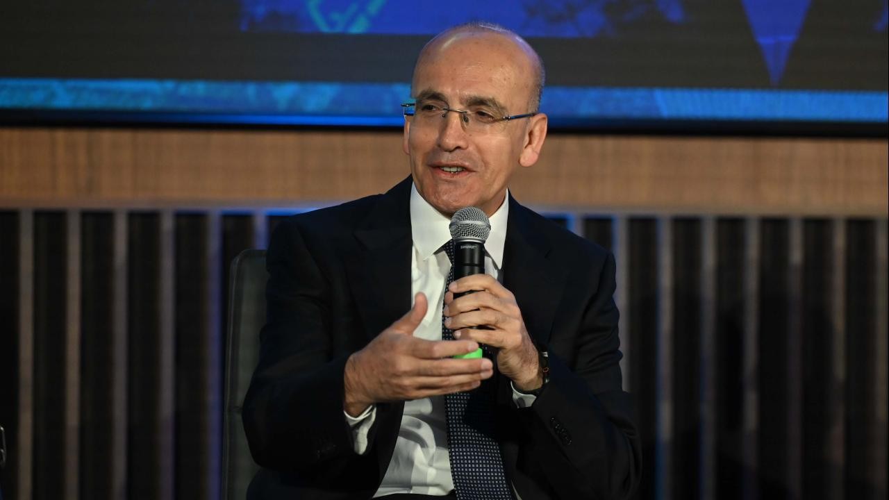 Bakan Şimşek: Türkiye-BAE ekonomik ortaklığının yeni bir ivme kazanacağına inanıyoruz