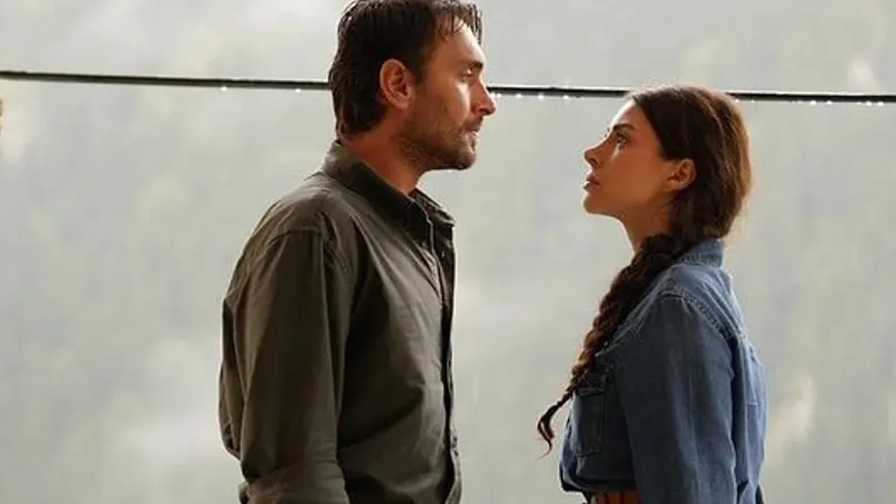 "Taşacak Bu Deniz" dizisinin son bölümünü 24 saatte 8 milyon kişi izledi