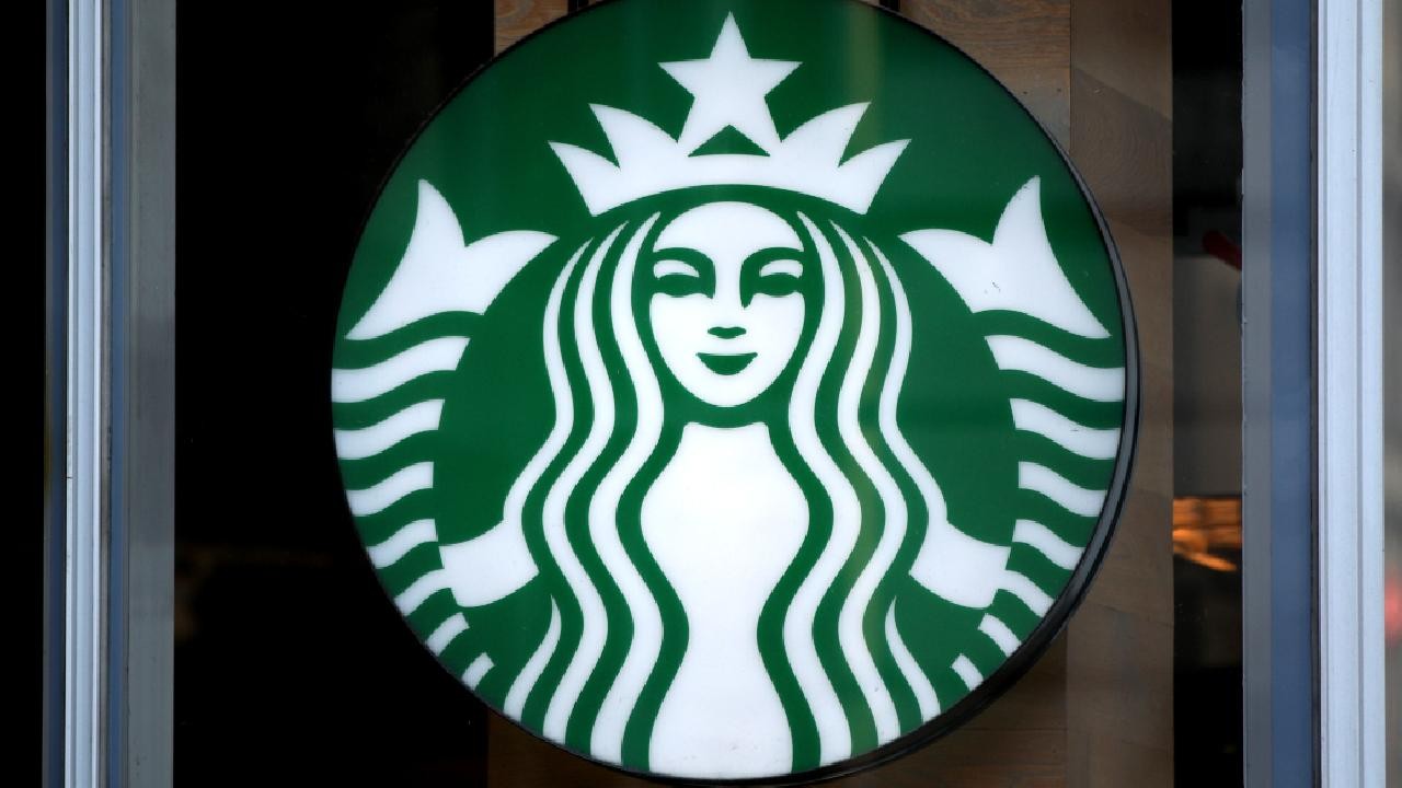 Soykırım destekçisi Starbucks çalışma yasasını ihlal etti: 35 milyon dolar ödeyecek