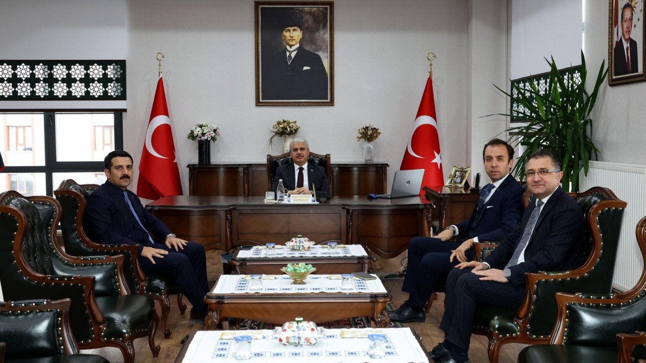 Vali İbrahim Akın Karapınar'ı ziyaret etti