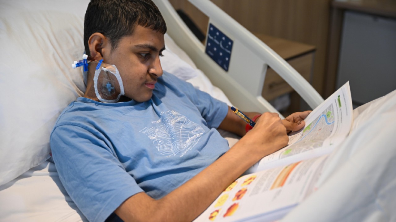 Lösemili öğrenciden hastane odasında LGS zaferi